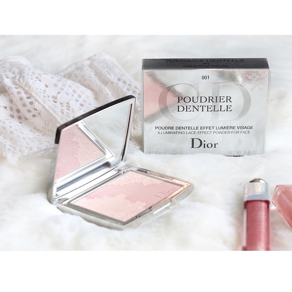 新品【Christian Dior】POUDRIER DENTELLE 001 Dior Pearl Glow Eyeshadow and Pink Lace Poudrier Dentelle